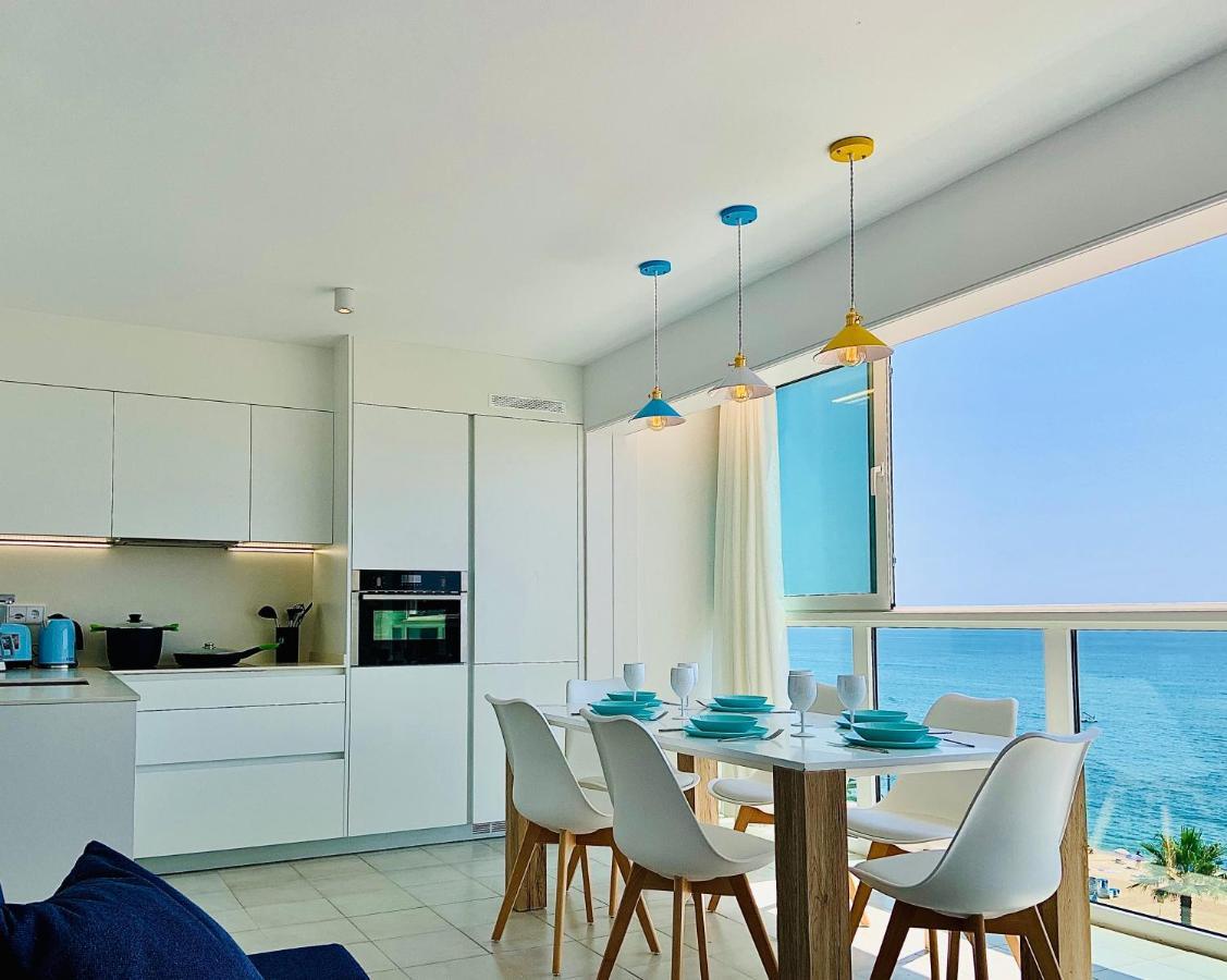 Seafront New Apartment Boutique 료렛 드 마르 외부 사진