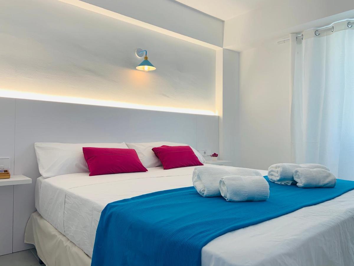 Seafront New Apartment Boutique 료렛 드 마르 외부 사진