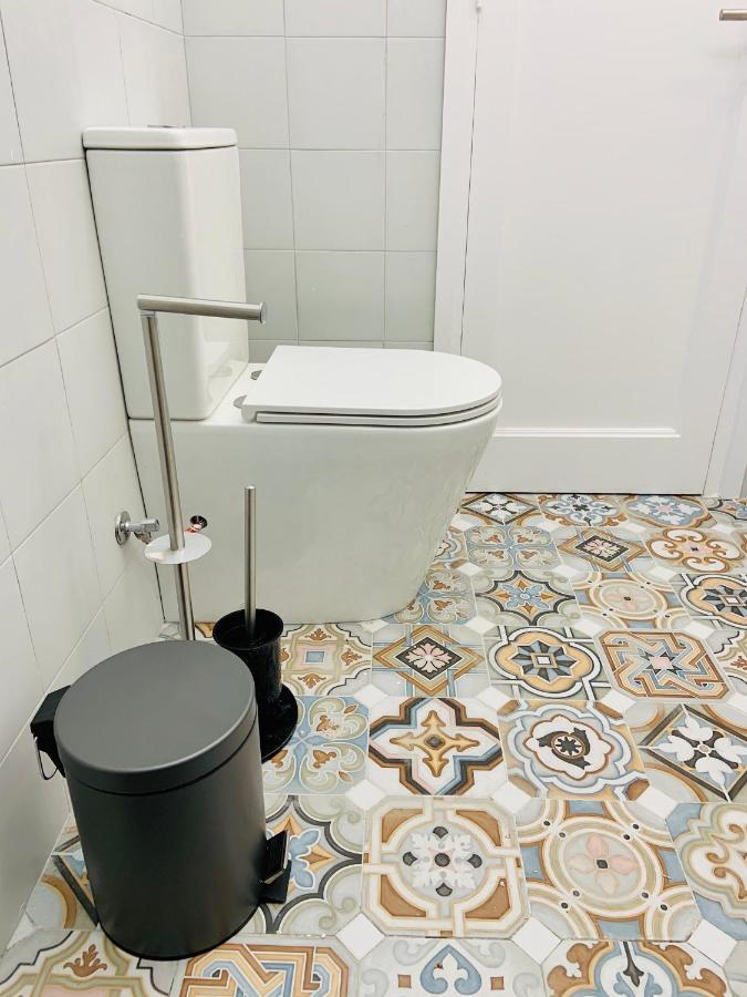 Seafront New Apartment Boutique 료렛 드 마르 외부 사진