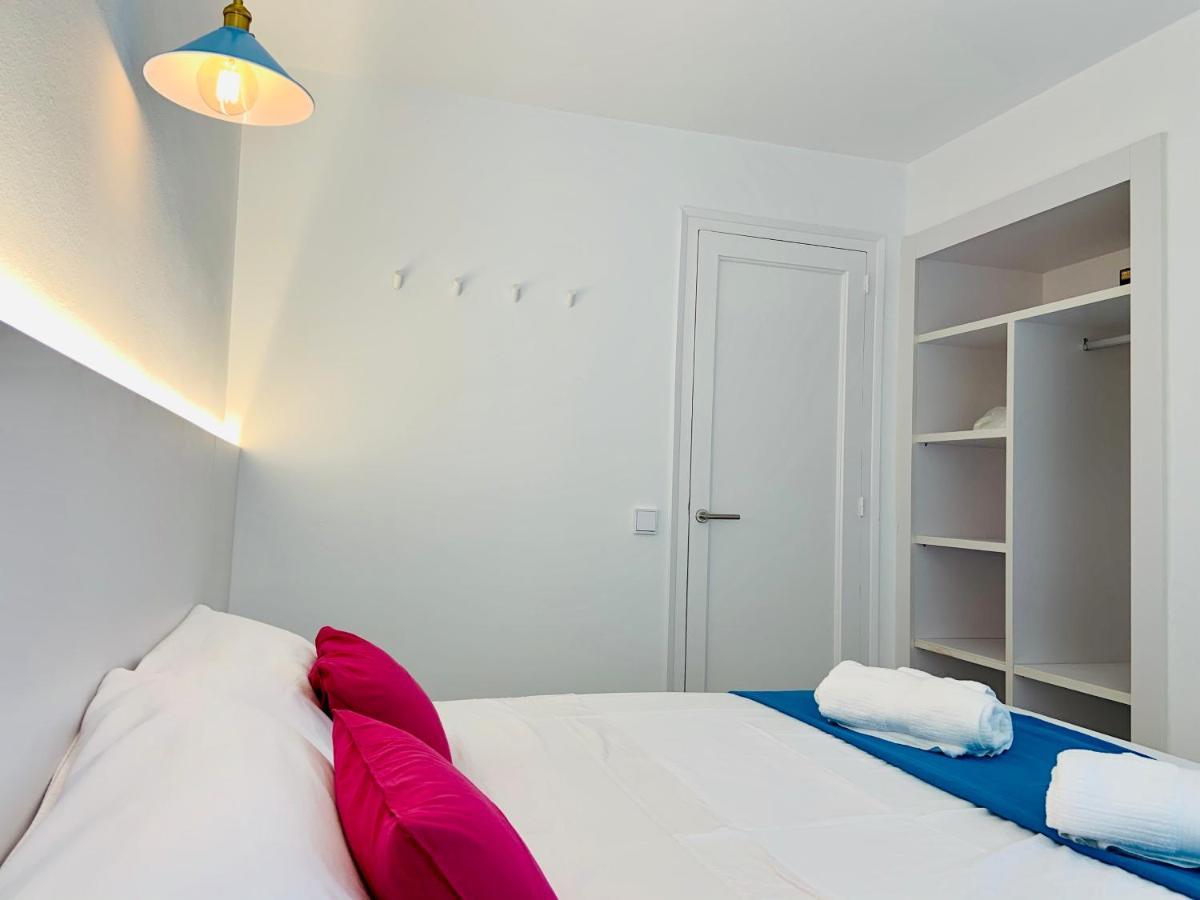 Seafront New Apartment Boutique 료렛 드 마르 외부 사진