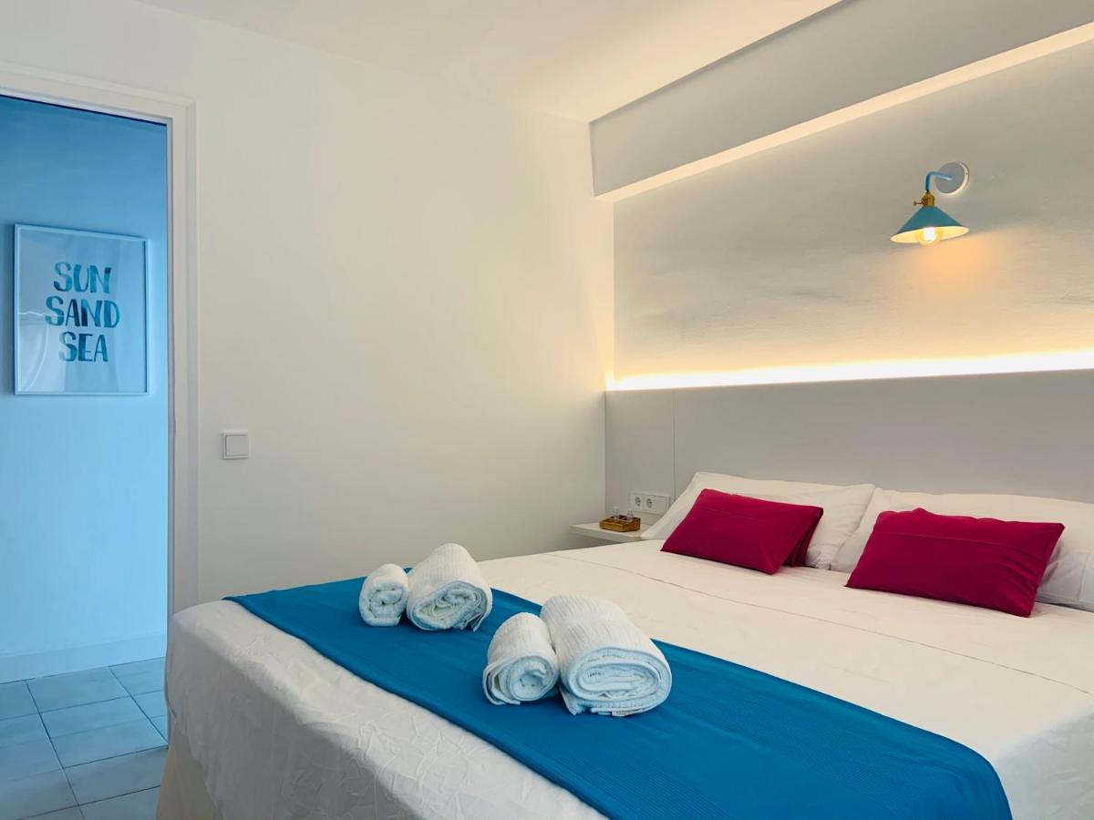 Seafront New Apartment Boutique 료렛 드 마르 외부 사진